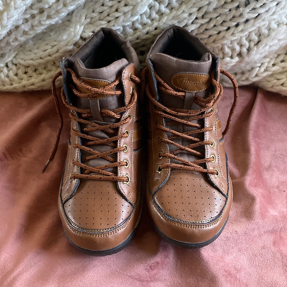Therafit hiking/trail boots